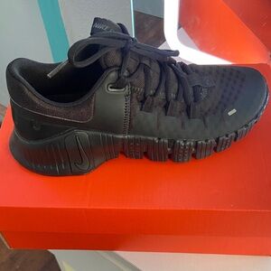 Nike Women’s Metcon 5